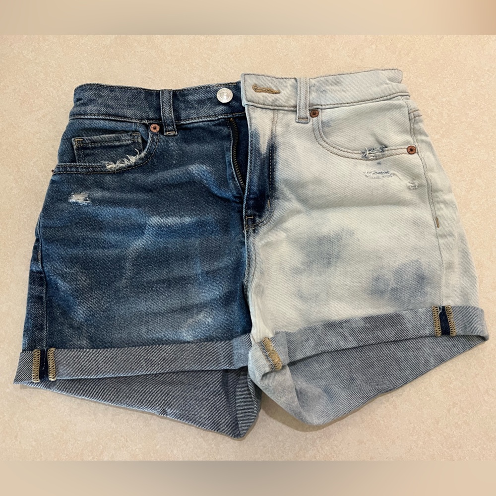American Eagle Stretch Split Dye Shorts